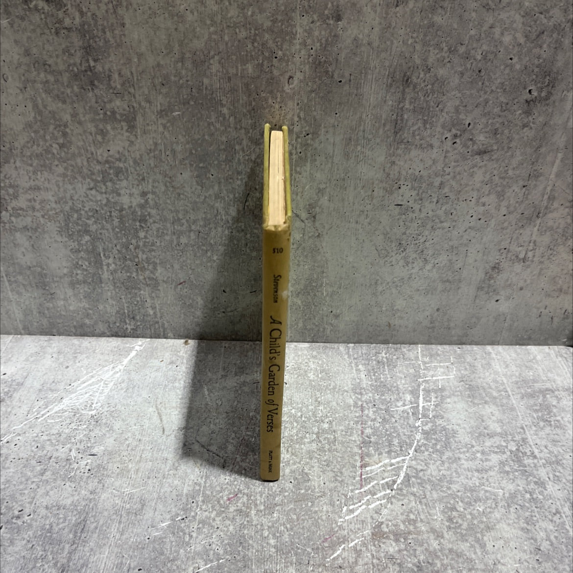 a child garden of verses book, by robert louis stevenson, 1961 Hardcover