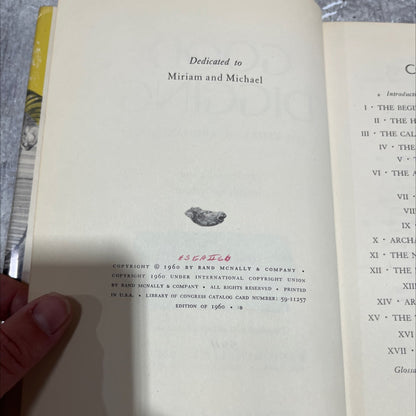 good digging the story of archaeology book, by dorothy and joseph samachson, 1960 Hardcover
