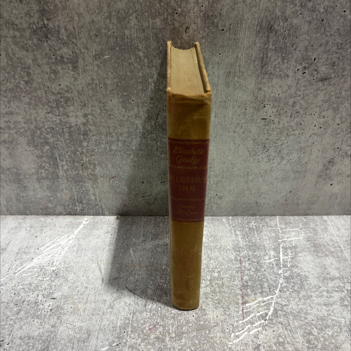 pilgrim's inn book, by elizabeth goudge, 1948 Hardcover