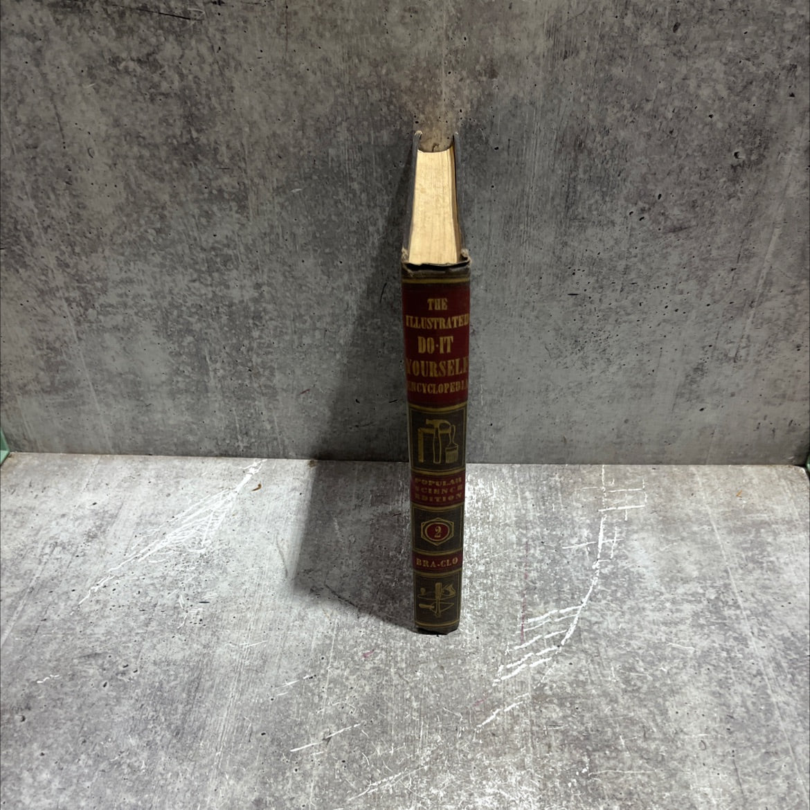 popular science do-it-yourself encyclopedia illustrated edition volume 2 book, by unknown, 1958 Hardcover