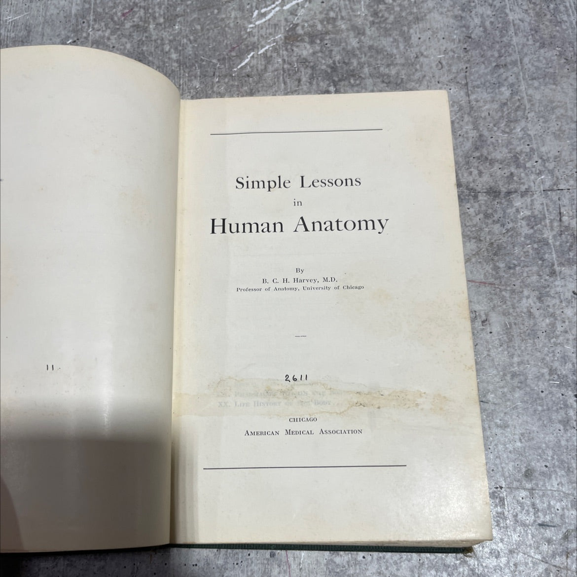 simple lessons in human anatomy book, by b. c. h. harvey, m.d., 1931 Hardcover